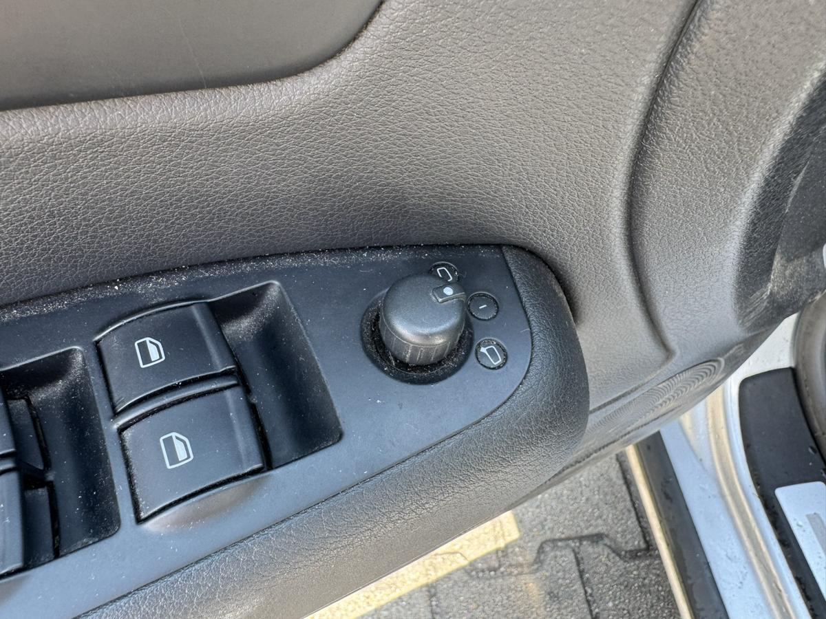 Seat Exeo original Au&szlig;enspiegel rechts LS7Y Lunasilber elektrisch verstellber Bj.2010